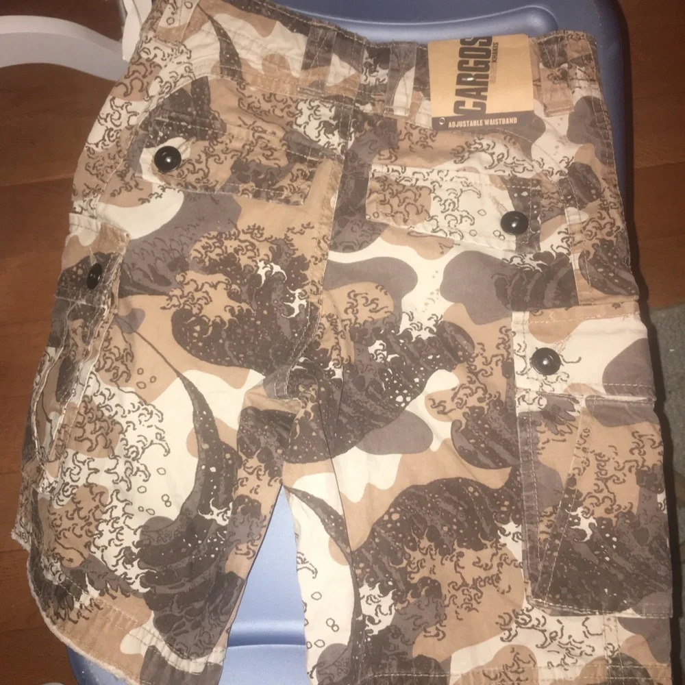 NWT‎ Old Navy boys cargo camo shorts sz 6